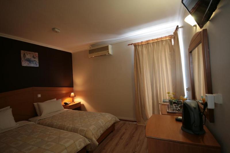 Parthenis Riviera Hotel Voula Exterior photo