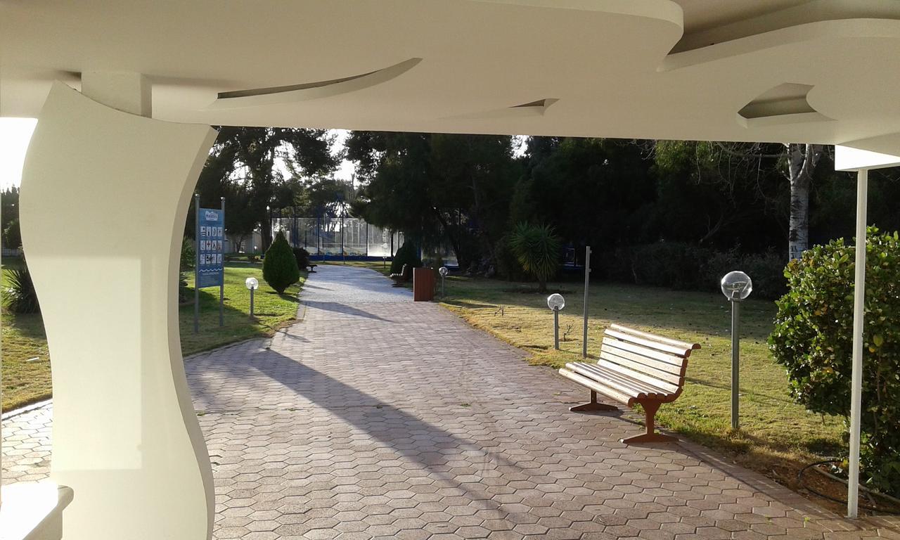 Parthenis Riviera Hotel Voula Exterior photo